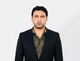 العميل Muhammad Adnan Afzal