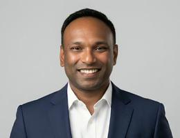 العميل Mustafizur Rahaman