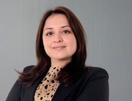 العميل Stefania Proano