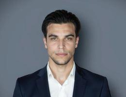 العميل Fadi El attar