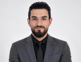 العميل Mahmoud Elbialy