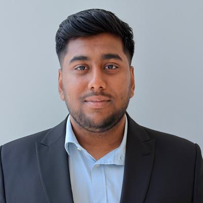 العميل Anmol Shah