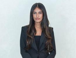 العميل Alia Hussain