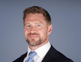 العميل Nicholas  Spencer