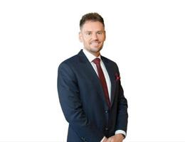 Agent Paul McCabe