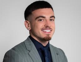 العميل Joshua Watson