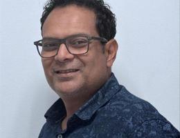العميل Asif Iqbal Akhunji Iqbal Ahmad Akhunji