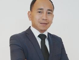 Agent Daryl Descalzota