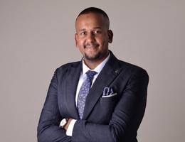 العميل Khalid Ali