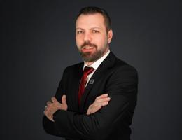 العميل Fares Hussain