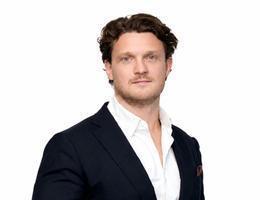 Agent Ross Gordon Samson