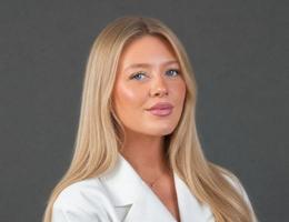 Agent Anna Parkinson