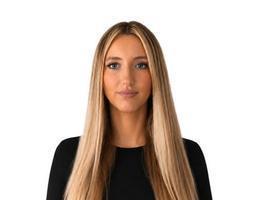 Agent Karolina Briss