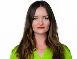 العميل Iuliia Bulatkina
