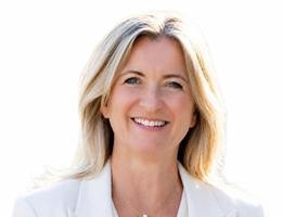 Agent Louisa Hopkins