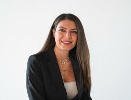 Agent Mona Zgheib