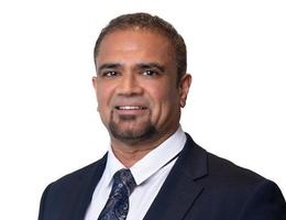 العميل Selwyn Valentine