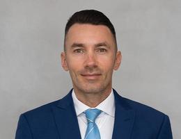 Agent James Yallop
