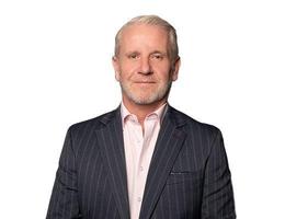 العميل Richie Gallagher