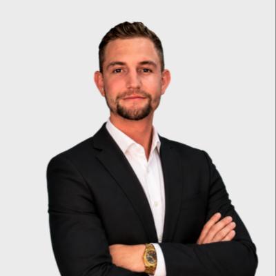 العميل Duan Bekker