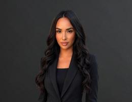 العميل Mariel Romero