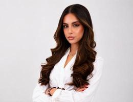 العميل Kamila  Najib