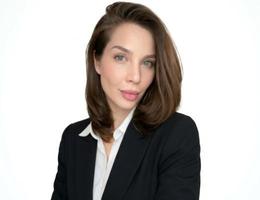 العميل Alexandra Valentina Visea