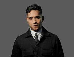 العميل Easa Mohamed