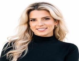 Agent Jessie Ewen