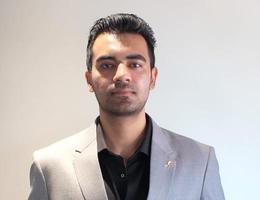 العميل Aditya  Patil