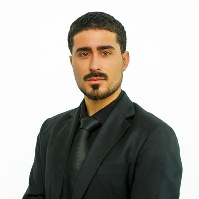 العميل Ale Romero