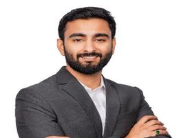 العميل Pranav Agarwal