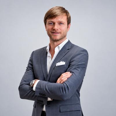 العميل Nicolas Boschi