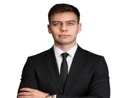 العميل  Akhmadjon Yusupov