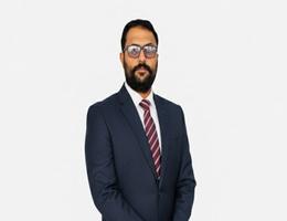 العميل Toqeer khan