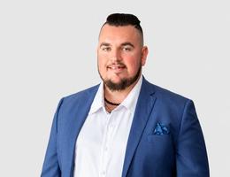 العميل Jacques Van Der Merwe