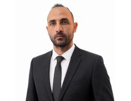 العميل Ahmed ElKholy
