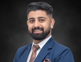 Agent Robin Luthra