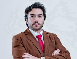 العميل Alex  Lopes