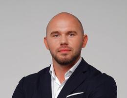 العميل Artem Maltsev