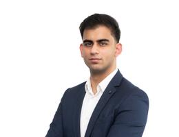 العميل Umer Abbas