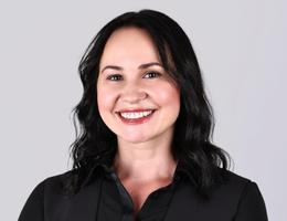 Agent Svitlana Vyshnyakova
