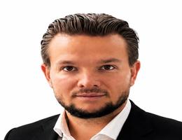 العميل Iaroslav Spiridonov