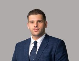 العميل Konstantinos Megkos