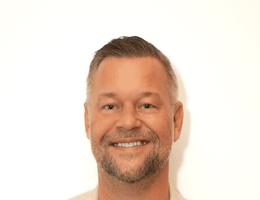 Agent Henrik Lundkvist Nielsen