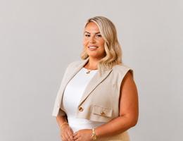 Agent Nikki Calder