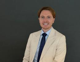 العميل Billy Sneddon