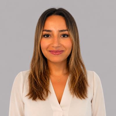 العميل Mirna Kamal