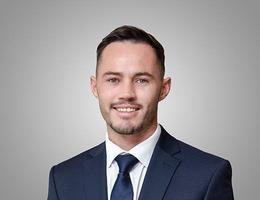 Agent Travis Fox