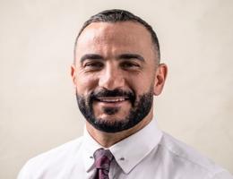 العميل Ali Owainati